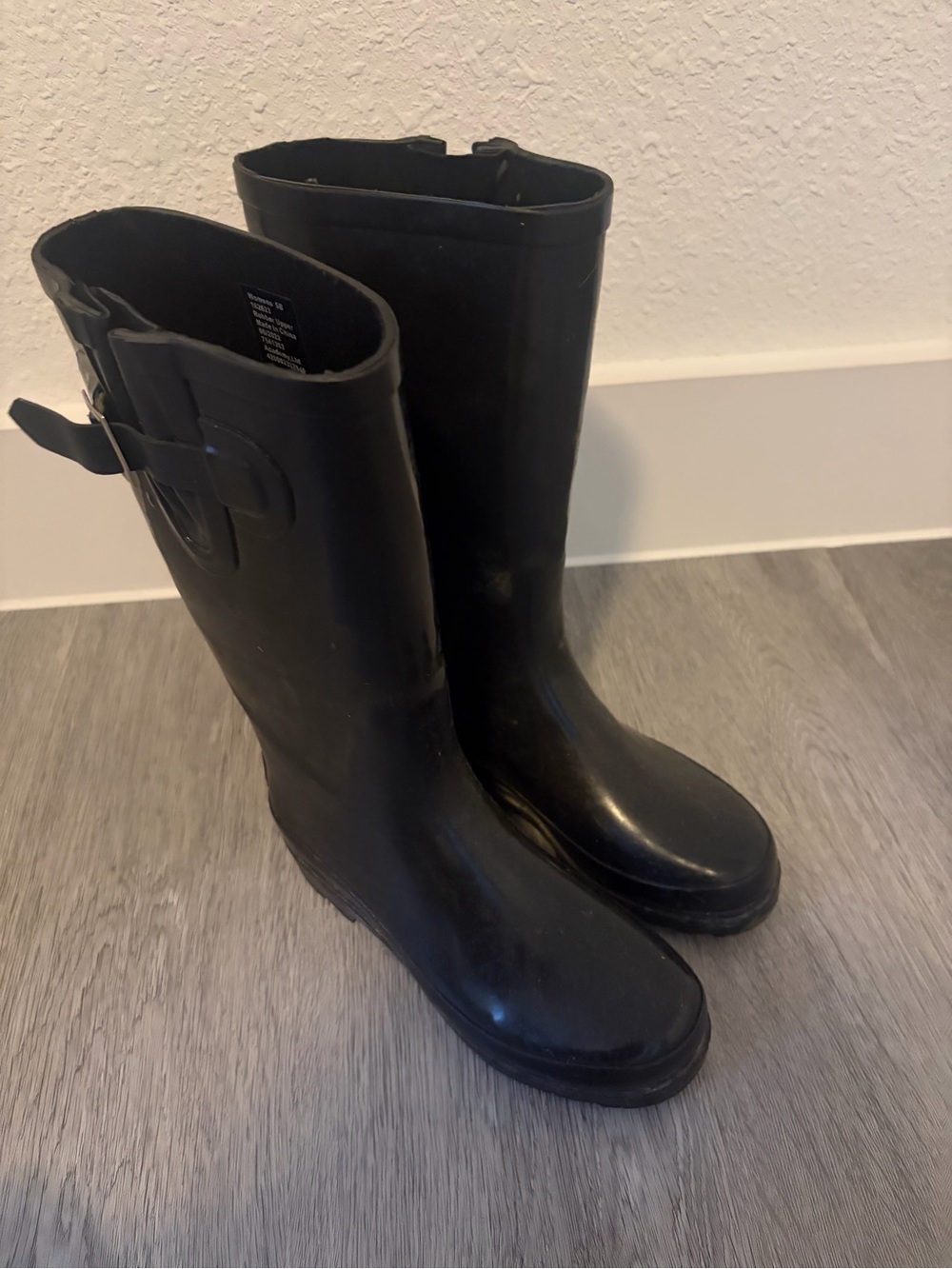 Black Women's Tall Waterproof Rain Boots